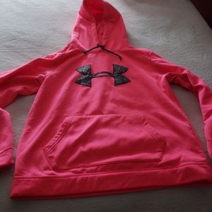 Women's pink under armour hoodie size M